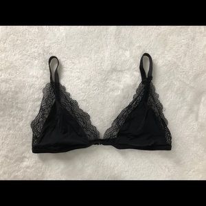 Black Laced Lined Bralette